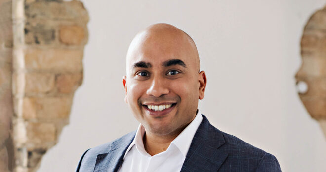 Kevin Fernandes headshot